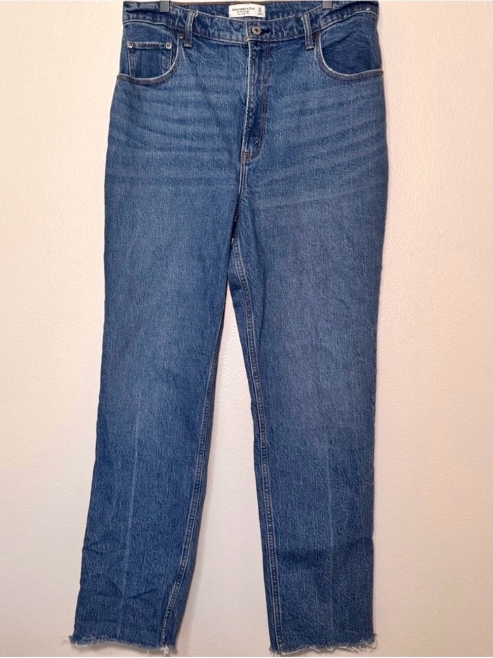 Abercrombie 90s Straight Jeans 14 Long High Rise Raw Hem Medium Wash Denim